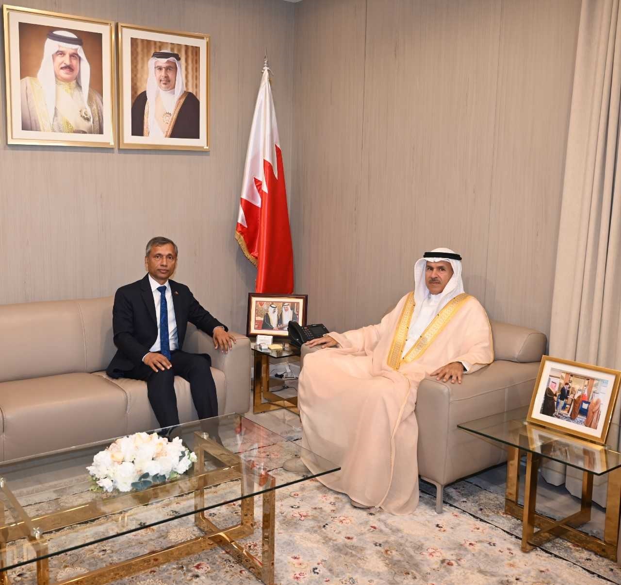 وكيل وزارة الداخلية لشئون الجنسية والجوازات والإقامة يستقبل سفير جمهورية بنغلاديش<